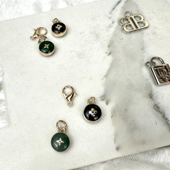 Authentic luxury brand charm Pendants *ONLY ONE*  LIKE NEW - Picture 5 of 7